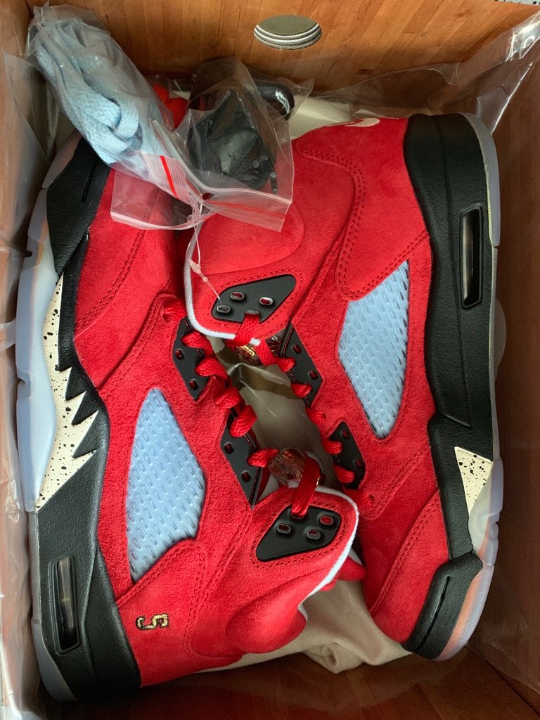 Trophy Room Air Jordan 5大å¦çº¢è²æåå:registered:¶åºå叿¥æ