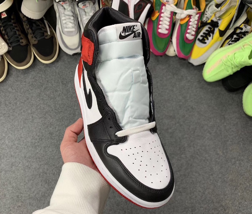 Air Jordan 1女è£
ç¼é¢é»è²é头CD0461-016å叿¥æ