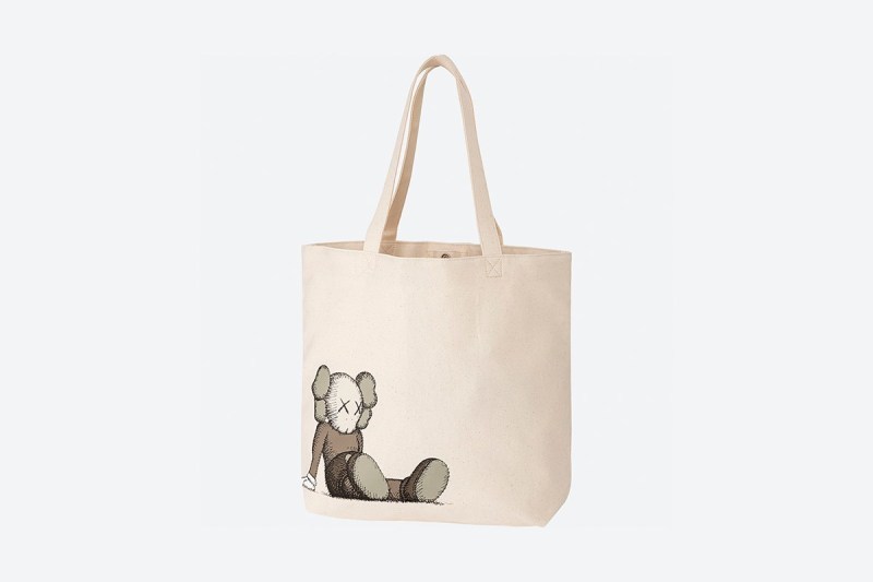 UNIQLO x KAWS å
¨æ°èåãKAWS: SUMMERãUT ç³»åå:registered:æ´ååä¸è§