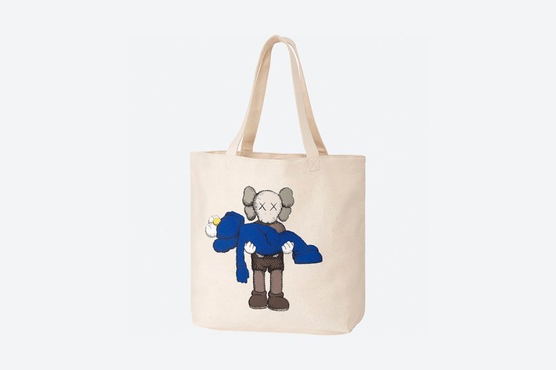 UNIQLO x KAWS å
¨æ°èåãKAWS: SUMMERãUT ç³»åå:registered:æ´ååä¸è§