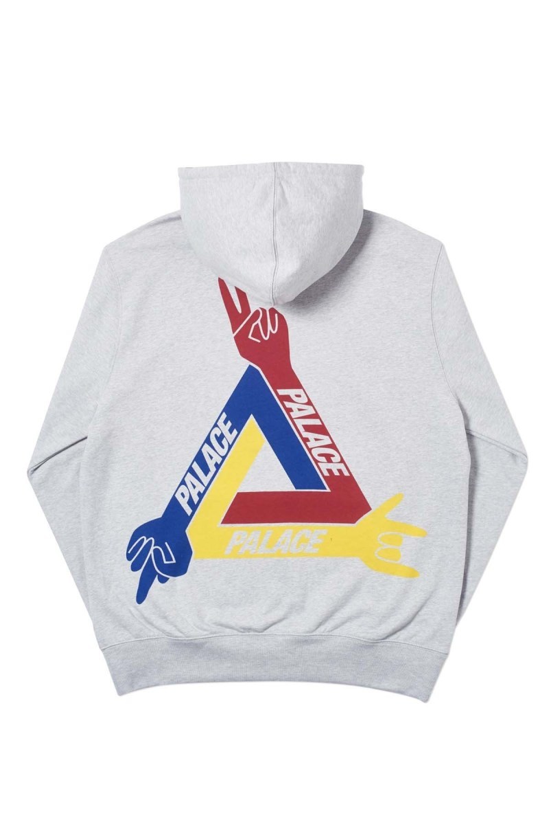Palace èæ:copyright:æ´å¥è¨è¨å¸« Jean-Charles de Castelbajac æ¨åºè¯åç³»å