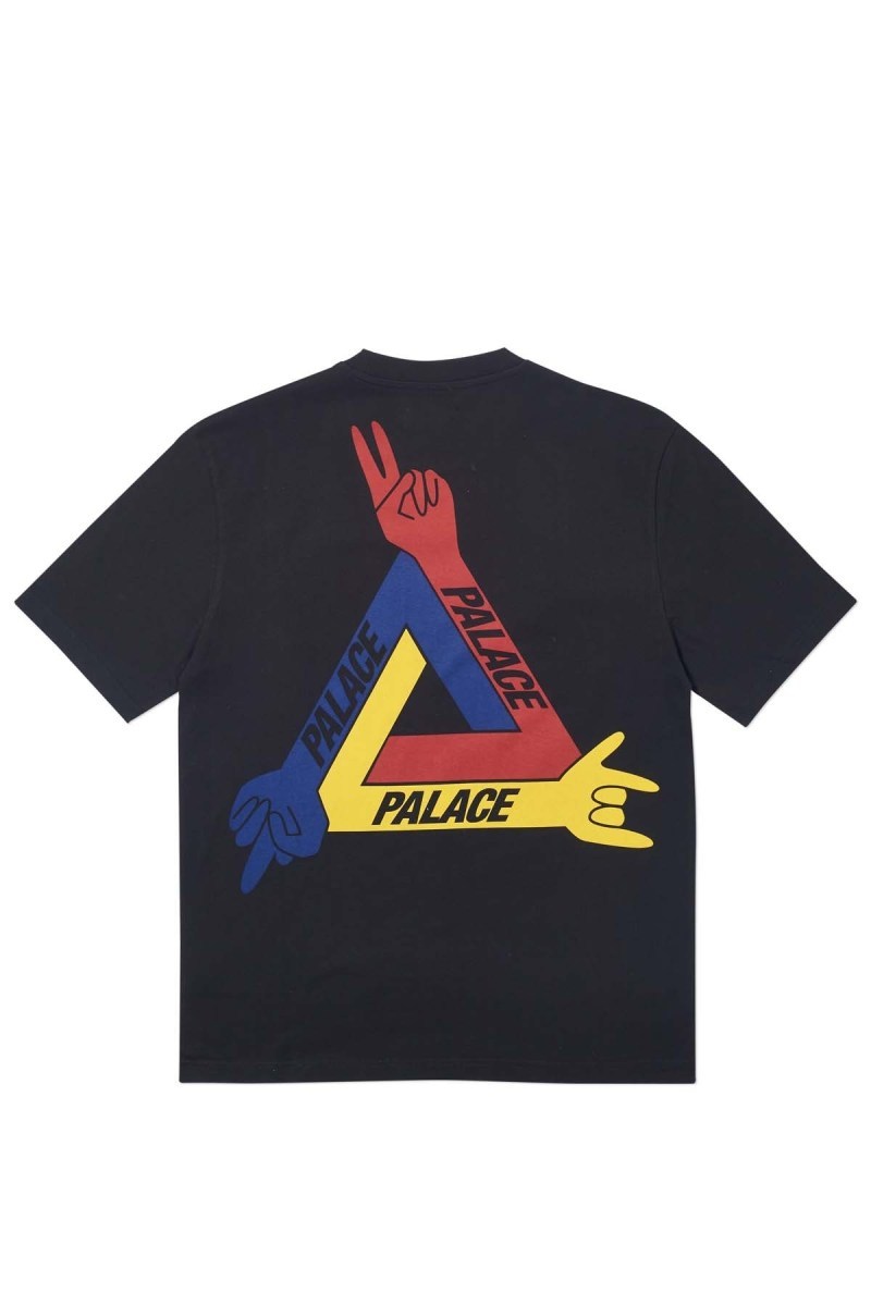 Palace èæ:copyright:æ´å¥è¨è¨å¸« Jean-Charles de Castelbajac æ¨åºè¯åç³»å