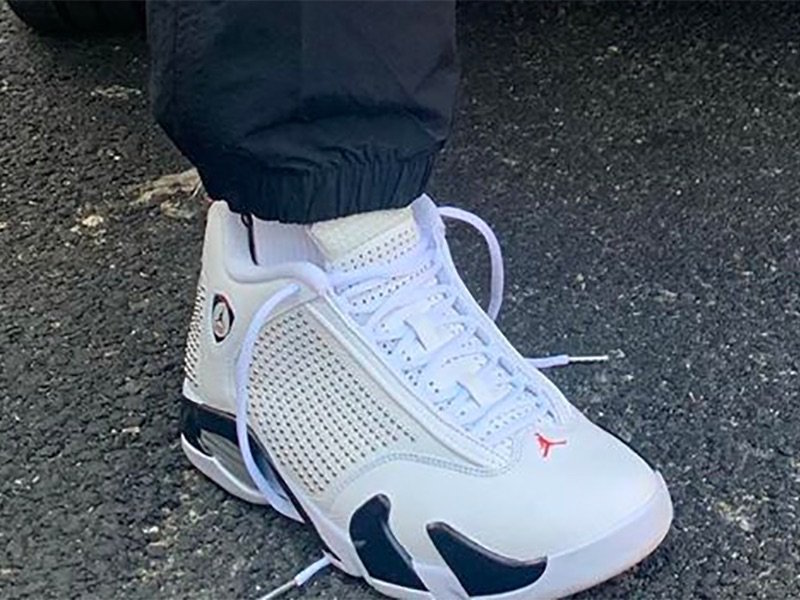 è³å°Air Jordan 14 On-Foot
