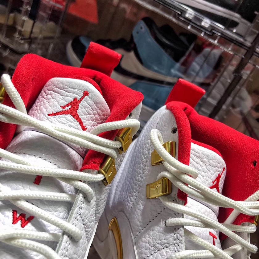 Air Jordan 12 FIBAââ 130690-107å叿¥æä»·æ ¼