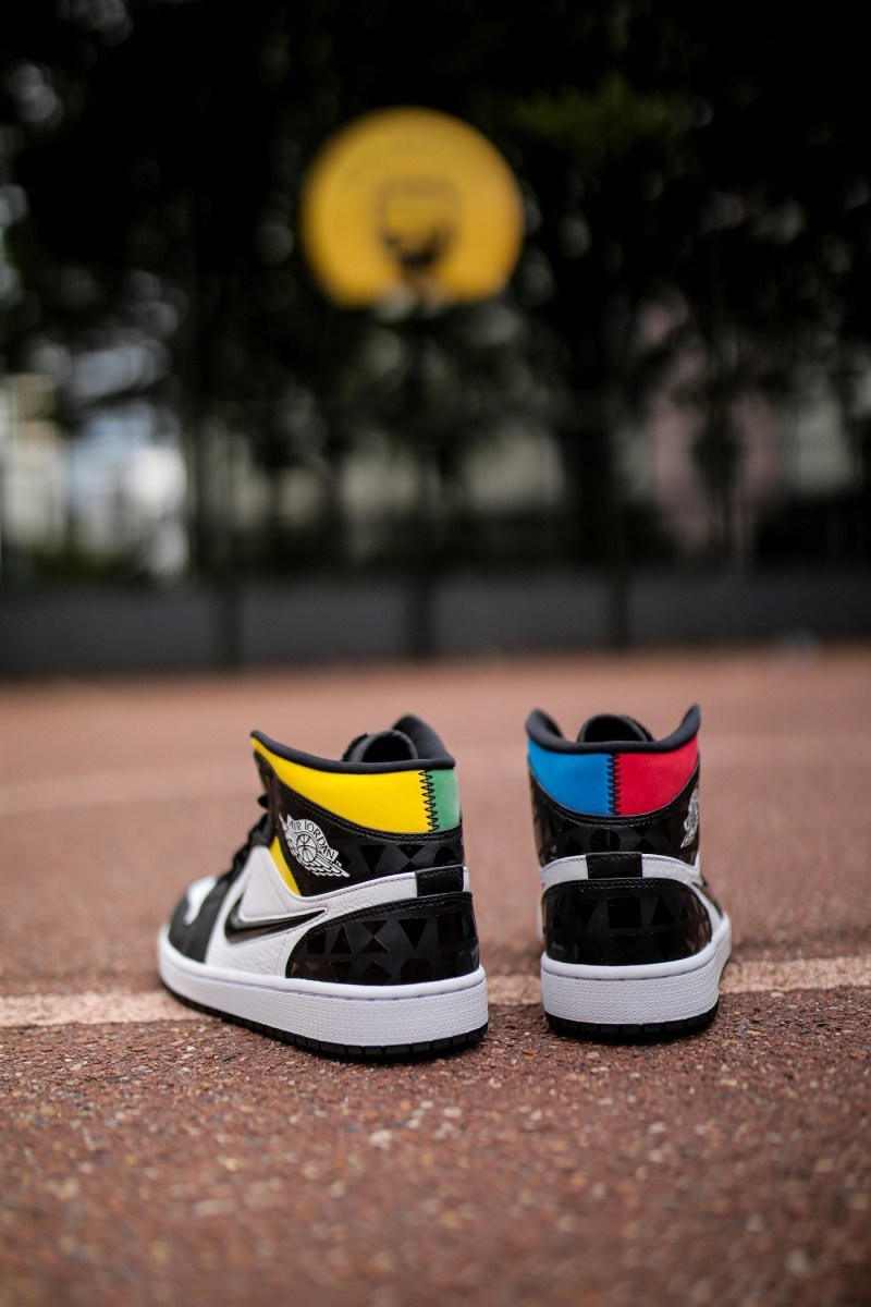 çå
è¿è³ Air Jordan 1 MidãQuai 54ã奿³¨é
è²