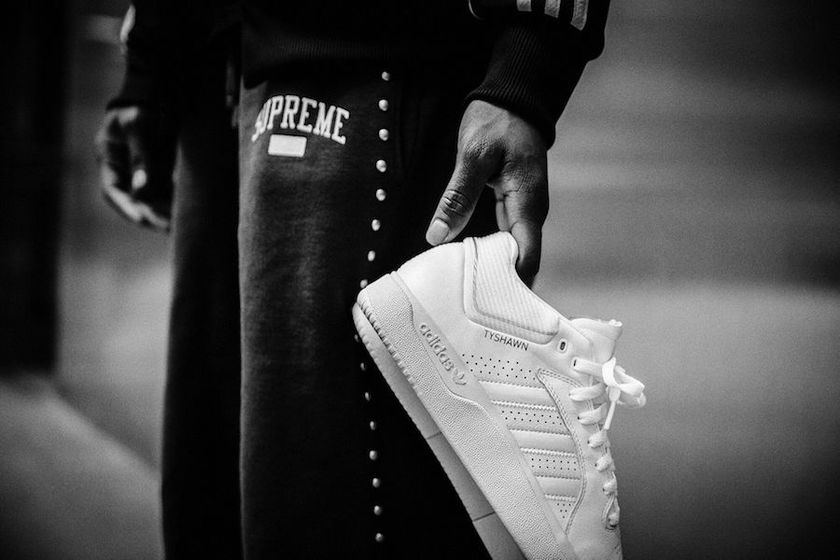 adidas Tyshawn Jonesç½è²å叿¥æ