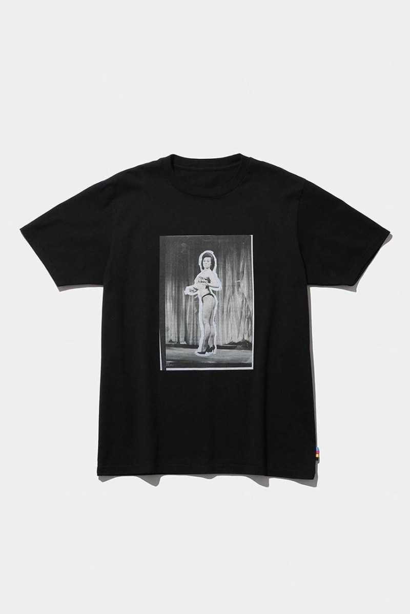 THE CONVENI ææ Mame Kurogouchi æé è¯å T-Shirt åæ£ç±¤å:registered:å
