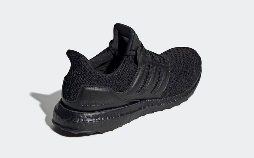 adidas Ultra Boostæ¼å½»æ¯ç¹ç½æ¯EG8088å叿¥æ