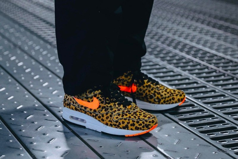 å³å¥åç¾ï¼atmos x Nike Air Max 1ãAnimal 3.0ãç¼å:registered:è:copyright:³æ
éåºï¼
