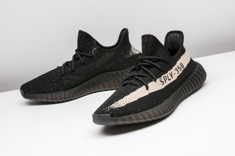 Sotheby's è¯æ Stadium Goods èè¾¦ 100 éä¸çæç¨æéæ¬¾æè³£æ