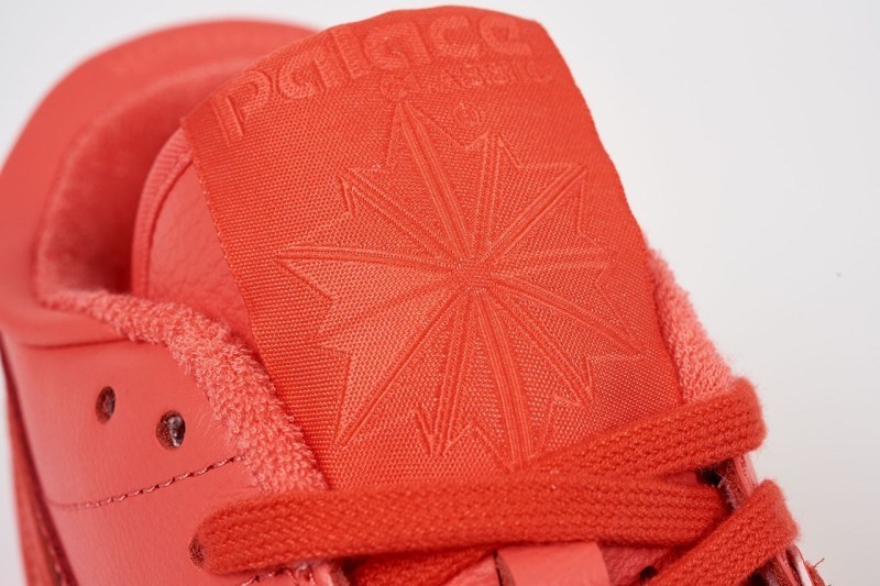 Palace x Reebok Classics å
¨æ°è¯å Pro Workout Low ç³»åæ£å¼ç»åº