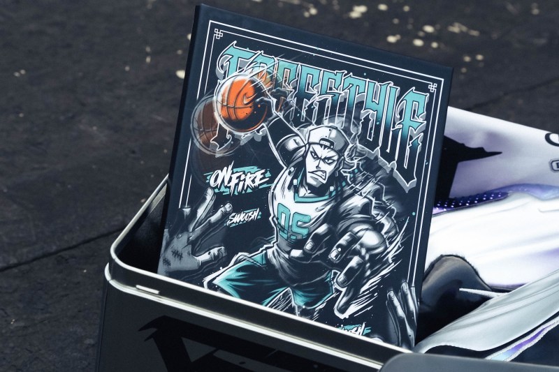 Nike Air Flightposite å
¨æ°é
è²è¨è¨ç»å ´