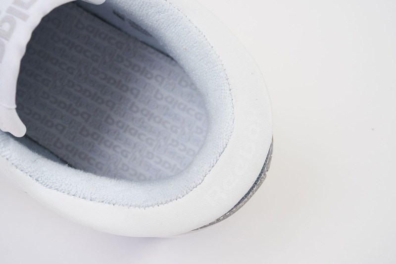 Palace x Reebok Classics å
¨æ°è¯å Pro Workout Low ç³»åæ£å¼ç»åº