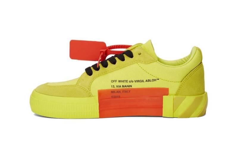 ä¸è²é½ç¼ï¼Off-Whiteâ¢ãVulcanized Low-Topsãæ¼ SSENSE æ£å¼ç¼å:registered: