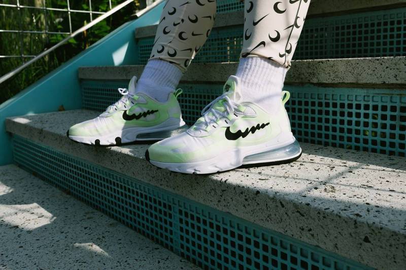 ä¸åªæ¯çéâ Nike ææå¿çé«å¸«æé å
¨æ°é款ãIn My Feesã