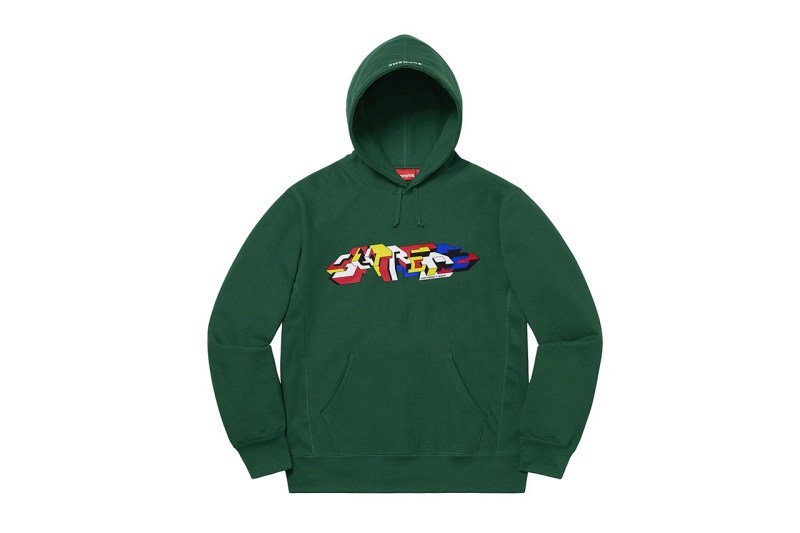 Supreme æ£å¼ç¼ä½ 2019 ç§å¬è¡è¡£ç³»å