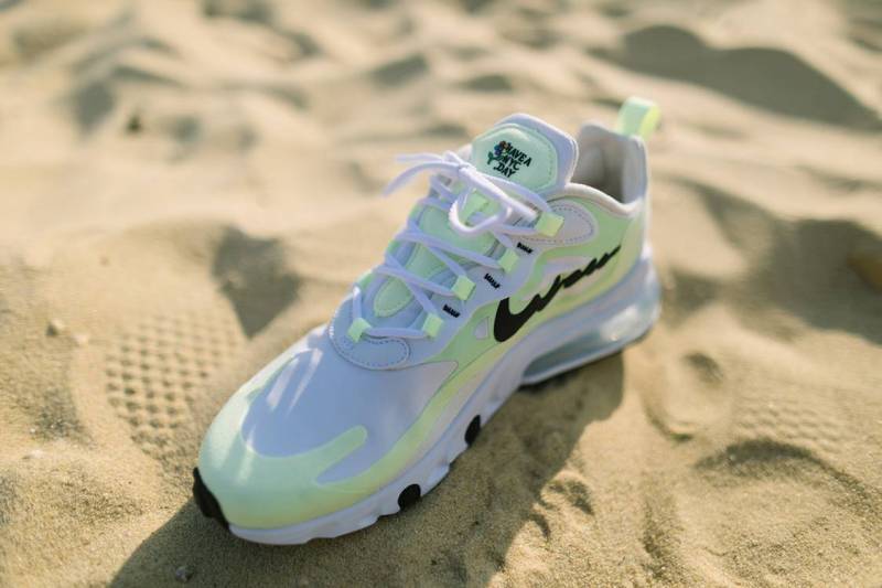 ä¸åªæ¯çéâ Nike ææå¿çé«å¸«æé å
¨æ°é款ãIn My Feesã