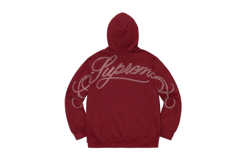 Supreme æ£å¼ç¼ä½ 2019 ç§å¬è¡è¡£ç³»å