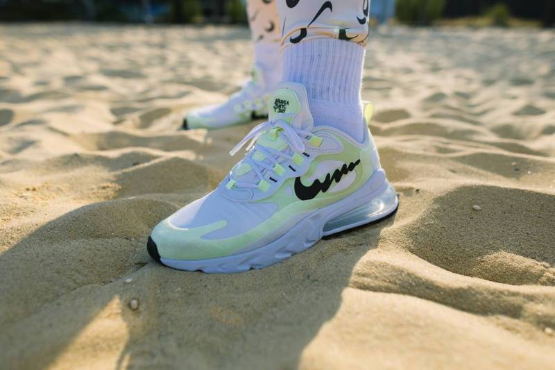 ä¸åªæ¯çéâ Nike ææå¿çé«å¸«æé å
¨æ°é款ãIn My Feesã