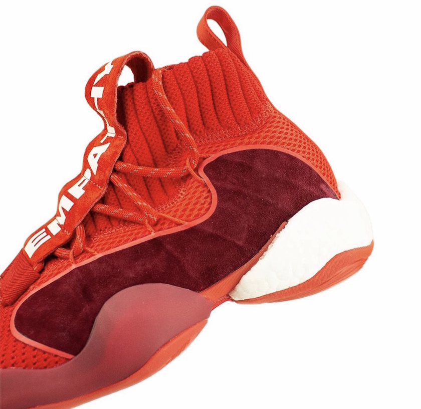 BBC Pharrell adidas BYW Redç°å¨æ¯å¥¹çæ¶é´å叿¥æ