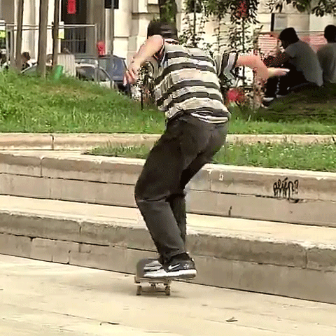 15-1ZZ2114444.gif