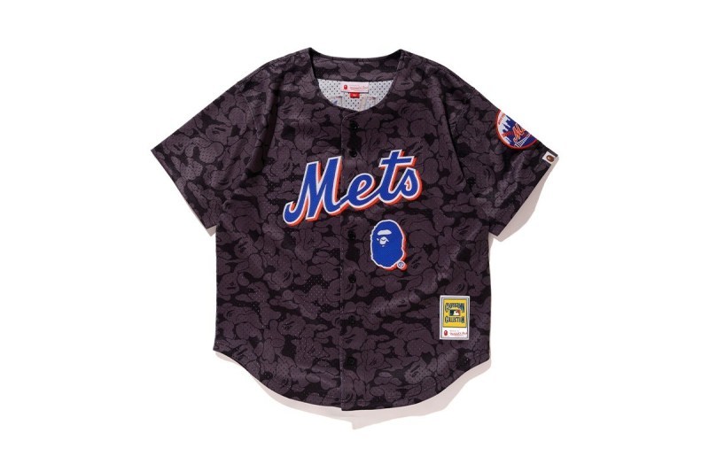 A BATHING APEÂ:registered: x Mitchell & Ness å
¨æ°è¯ä¹ MLB ç³»åç¼ä½