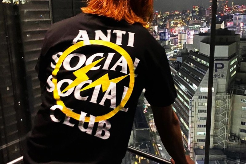 炒鸡能干的闪电 logo 加持!fragment design x anti