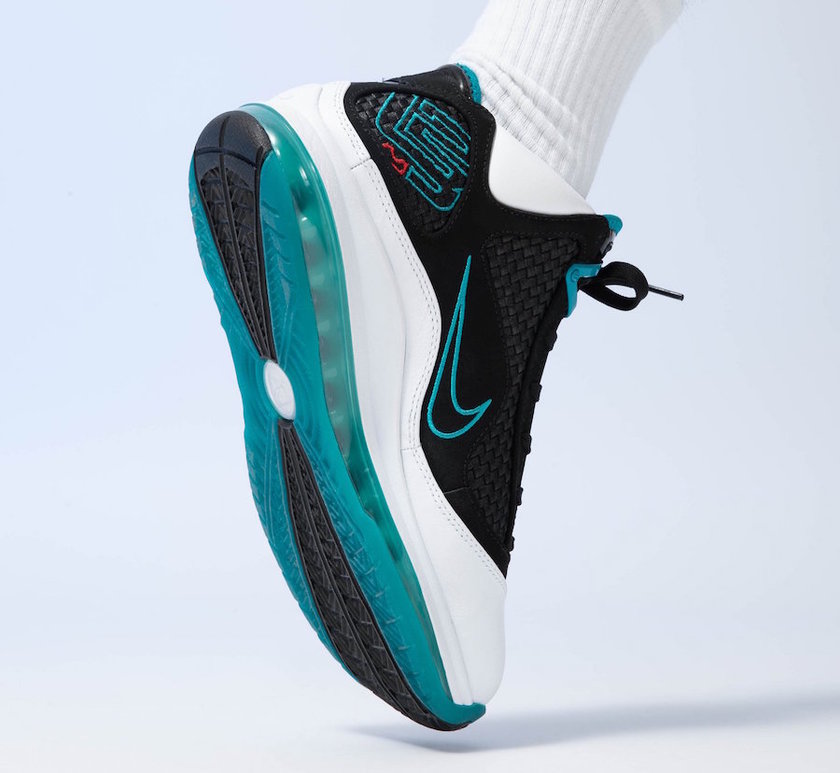 Nike LeBron 7 Red Carpet Retro CU5133-100 2019发售日期