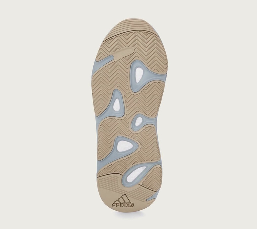 adidas-Yeezy-Boost-700-Carbon-Blue-Outsole.jpg