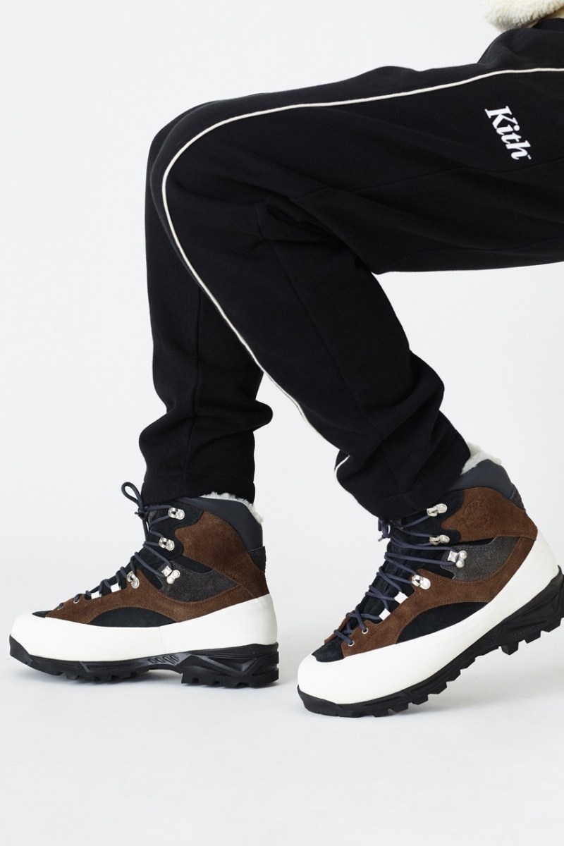 å¬å£å°ç - KITH 2019 å¬å£ç·è£ç³»åæ£å¼ç¼ä½