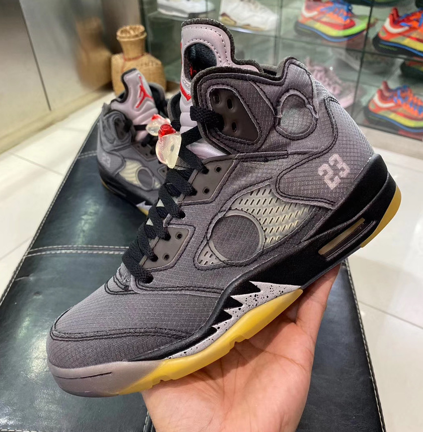 ç°ç½è²Air Jordan 5 V CT8480-001åå:registered:æ¥æä»·æ ¼