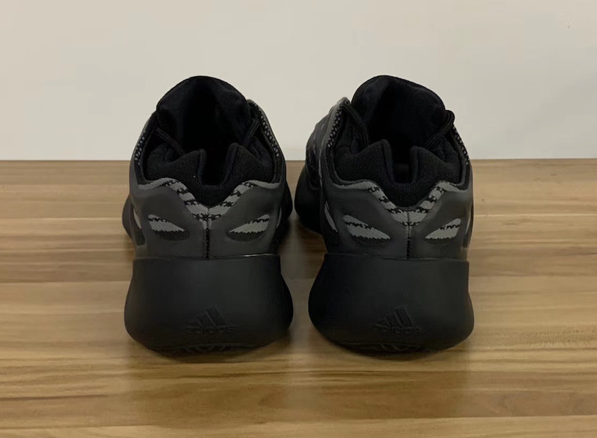 adidas Yeezy 700 V3 Blackåå:registered:æ¥æ