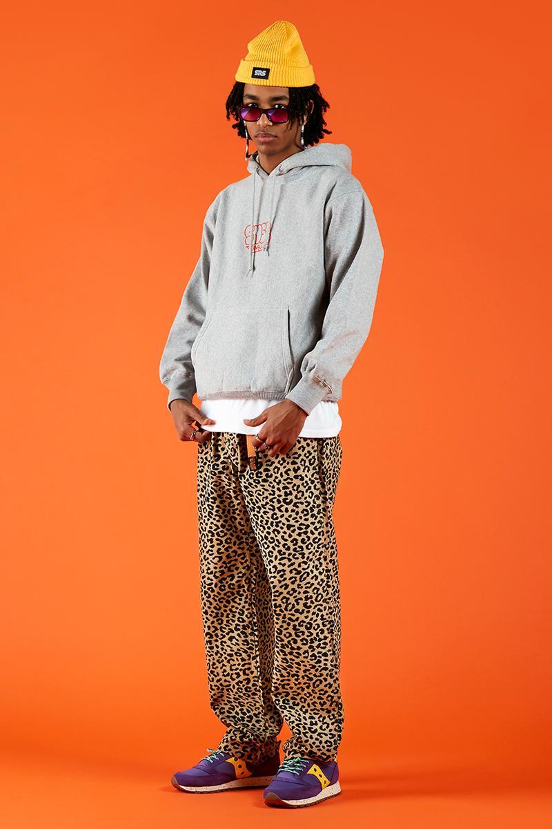 Sneakersnstuff è¯æ Gramicci æ¨åºéæ§è¤²æ¬¾ç³»å