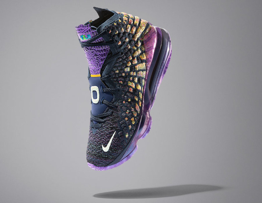 èå
LeBron 17 Monstars Space Jam CD5050-400