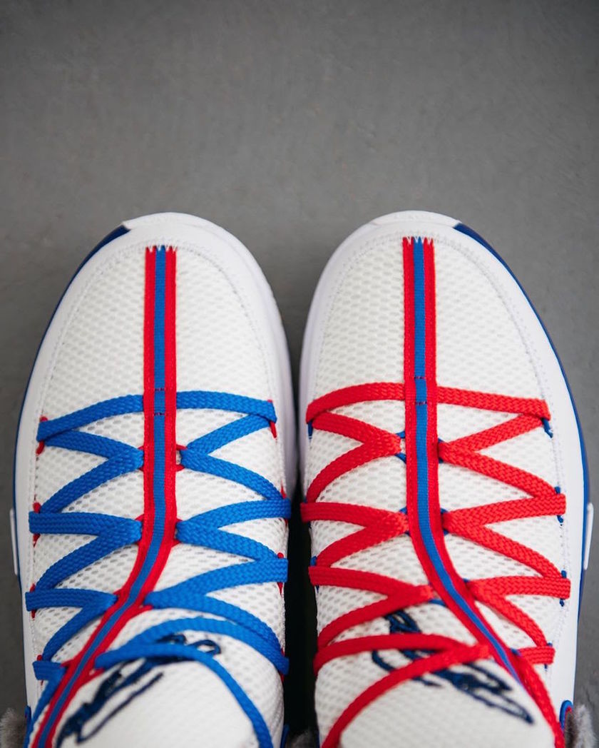èå
LeBron 17 Low Tune Squad CD5007-100