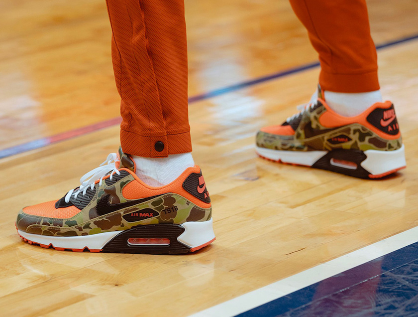 Nike-Air-Max-90-Reverse-Duck-Camo-CW6024-600-Release-Date-On-Foot-1.jpg