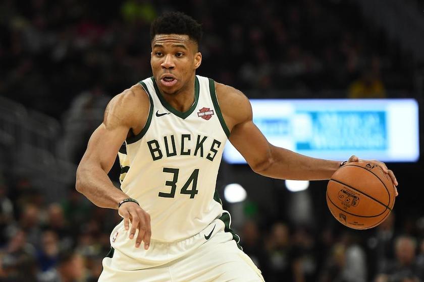 Giannis Antetokounmpo Nike Zoom Freak 2
