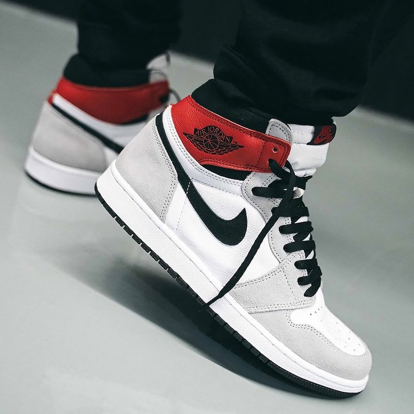 Air Jordan 1 High OGæµ
çç°è²555088-126åå:registered:æ¥æï¼