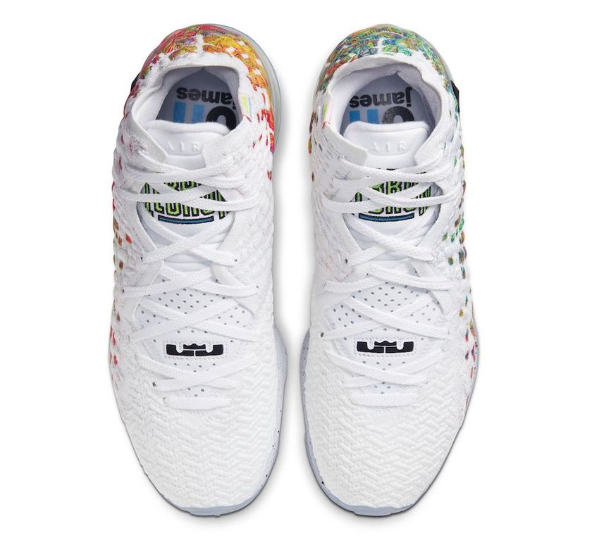 Nike LeBron 17 Command Force BQ3177-100åå:registered:æ¥æä»·æ ¼