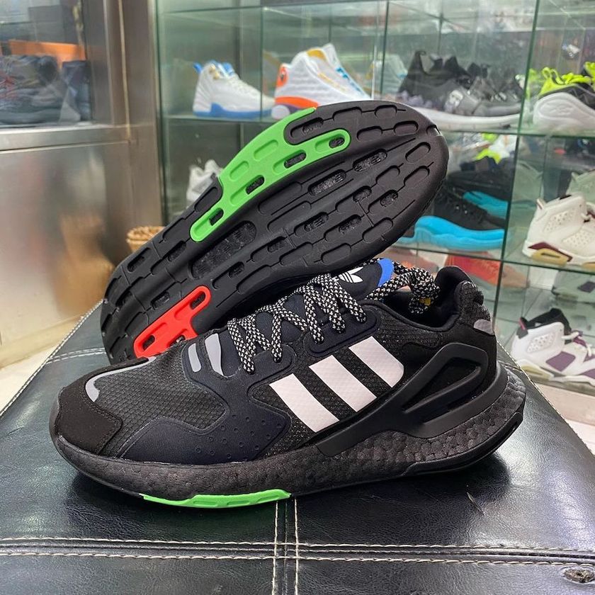 adidas Nite Jogger 2020åçå叿¥æ