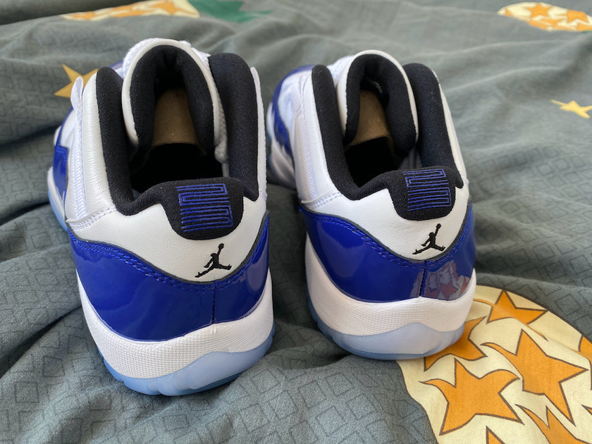 Air Jordan 11 Low WMNS Concord AH7860-100åå:registered:æ¥æä»·æ ¼