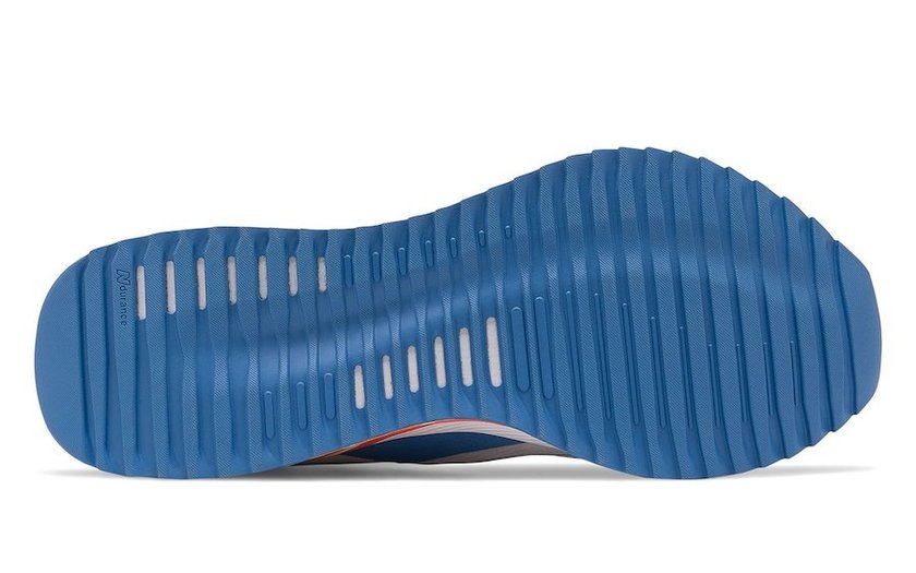 New Balance FuelCell Echo Prideåè¡æ¥æ