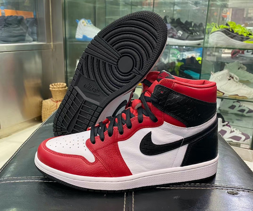 Air-Jordan-1-WMNS-Satin-Snake-CD0461-601-Release-Date.jpeg