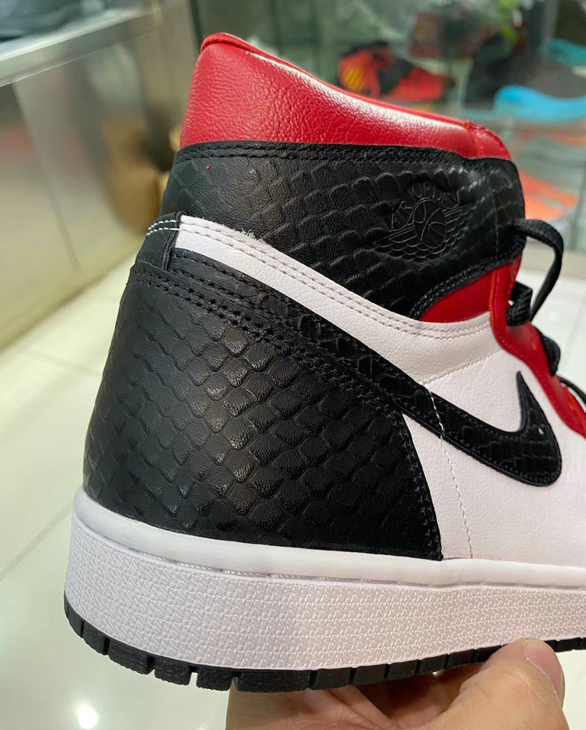 Air-Jordan-1-WMNS-Satin-Snake-CD0461-601-Release-Date-5.jpeg