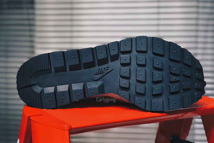 sacai Nike VaporWaffle Sail Light Bone Game Royal Sport Fuchsiaå叿¥æ