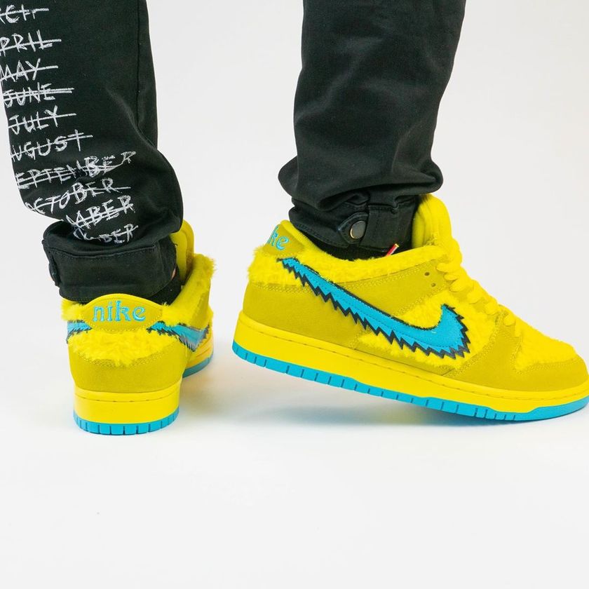 “五只熊”Dunk SB之小黄熊细节近赏,穿搭效果也相当出彩 NIKE耐克 第14张 “五只熊”Dunk SB之小黄熊细节近赏,穿搭效果也相当出彩 NIKE耐克 第14张