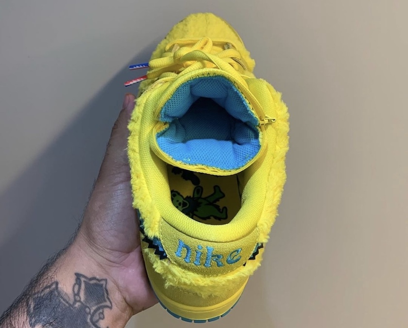 “五只熊”Dunk SB之小黄熊细节近赏,穿搭效果也相当出彩 NIKE耐克 第7张 “五只熊”Dunk SB之小黄熊细节近赏,穿搭效果也相当出彩 NIKE耐克 第7张