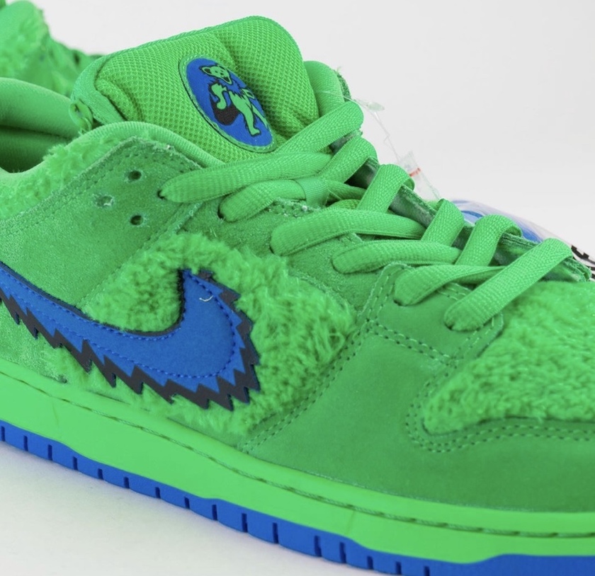 dunk bear green