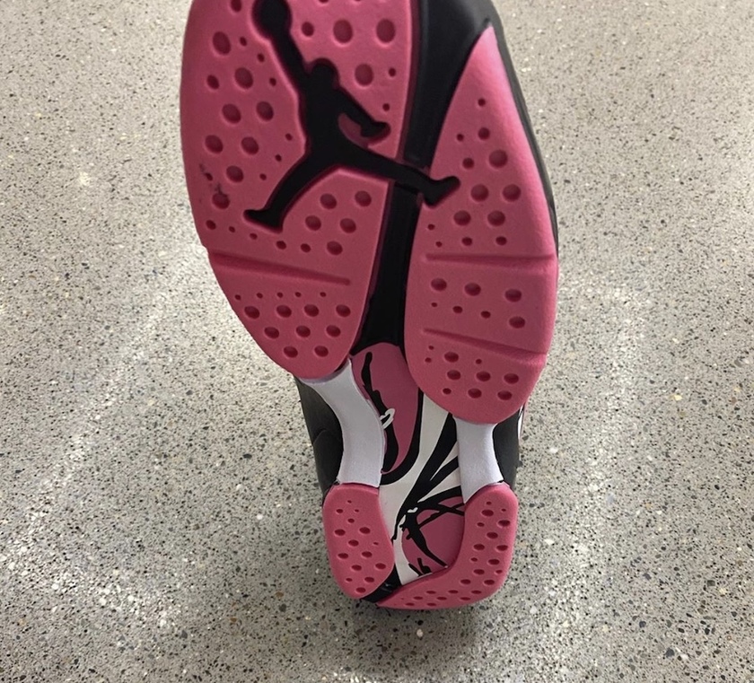 Air-Jordan-8-GS-Pinksicle-580528-006-Release-Date-5.jpeg