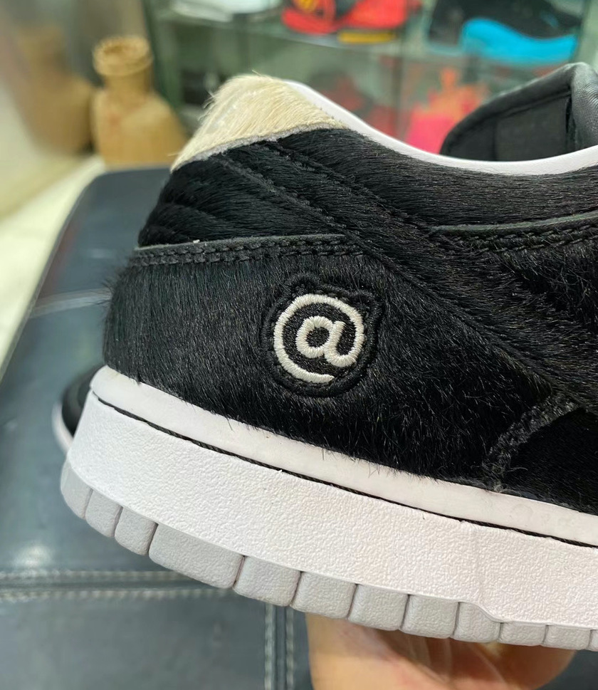 Medicom Toy Nike SB Dunk Lowé»è²CZ5127-001åå:registered:æ¥æ